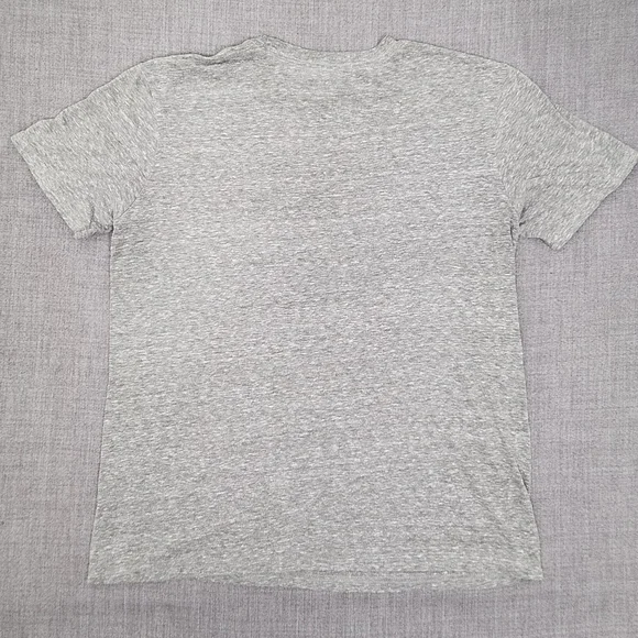 Disney Mickey Mouse Retro Style Spell Out Grey Tee Shirt.  Medium - Picture 4 of 6